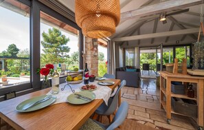 Dining - 1 bedroom awesome home in Peroj (Peroj)