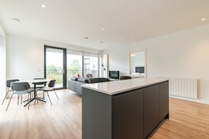 Interior - Grange Two Summary:<br>T (Dublin)