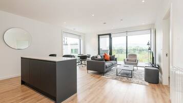 TV, offices