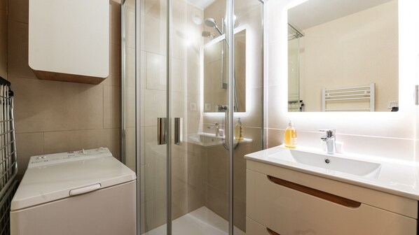 Shower, hair dryer