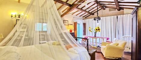 4 camere
