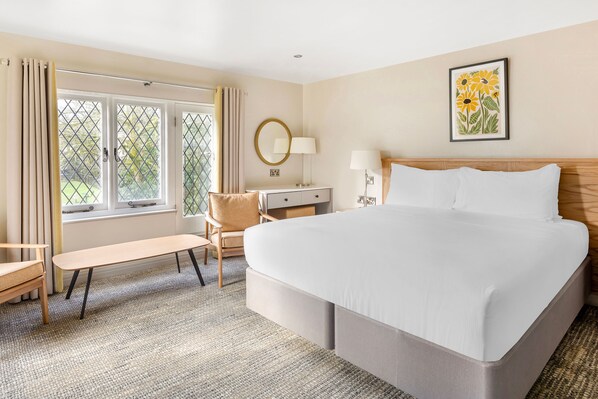 1 bedroom, iron/ironing board, travel cot, free WiFi