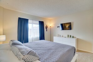 2 soverom, strykejern/-brett, internettilgang og sengetøy