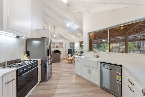 Herron Farm Stay • Family Fun & Country Comfort.