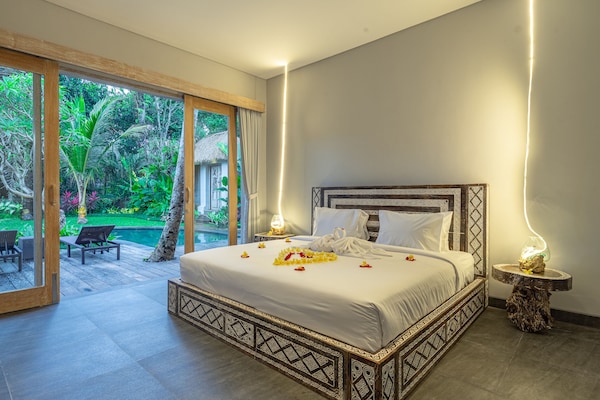 Brand New Luxury 3br Villa Ethnic Ubud 1 - Ubud