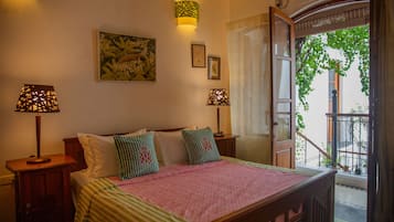 Family Villa | 4 bedrooms, premium bedding, in-room safe, desk
