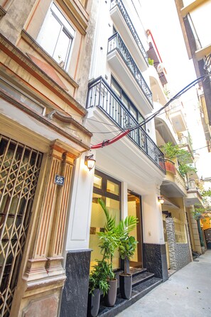 Rooftop terrace - Sumitomo15 Apartment  (Hanoi)