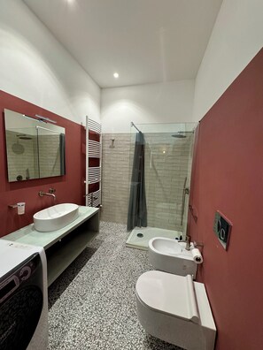 City Double Room | Bathroom - 4Brooms-Paladini b&b (Lecce)