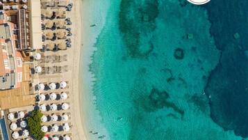 Suite, Smoking | 3 bedrooms