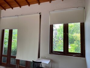 Habitació individual | Matalassos amb encoixinament addicional i roba de llit 