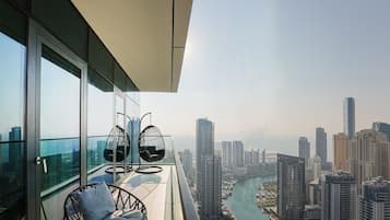 Appartement Luxe, 2 chambres, balcon, vue marina | Balcon