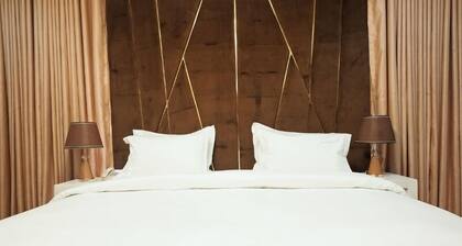 3H Villas Hotel & Luxury Apartment