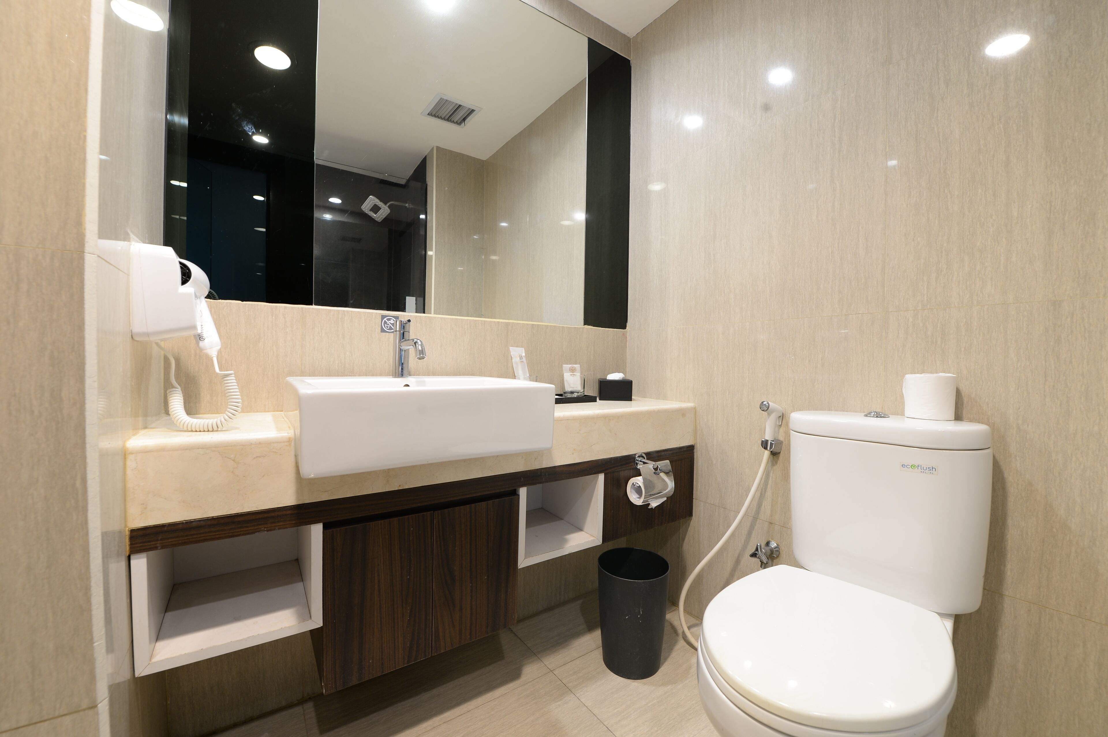 Foto - Horu Hotel Mangga Dua Square