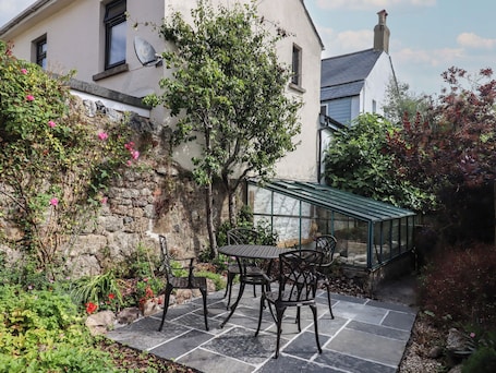 ์ฝํฐ์ง | ์ผ์ธ ์๋น