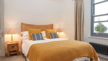 2 soverom, individuelt dekorert og individuelt innredet