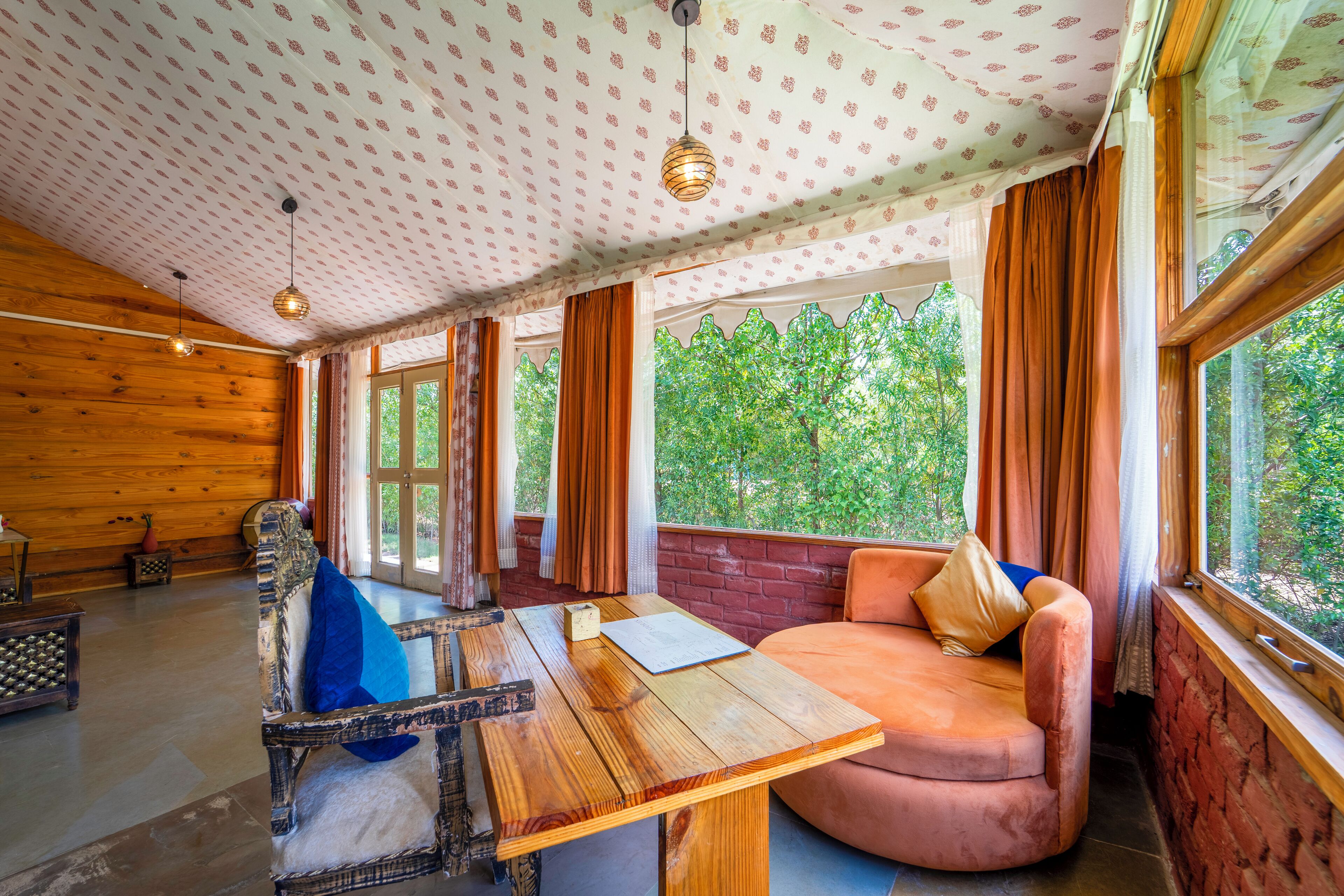 Jal Luxury Suite with Jacuzzi | 1 bedroom, in-room safe, individually decorated, individually furnished