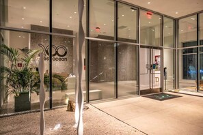 Interior - @ Marbella Lane - Grand 2BR w/ Beach & Ocean Views (Long Beach)