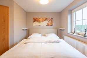 1 habitación, tabla de planchar con plancha y wifi gratis 