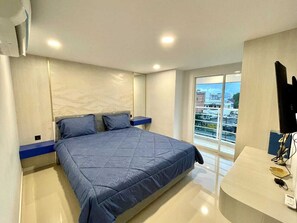 Junior Suite | Desk, free WiFi - Alhesa Apartment (Medan)