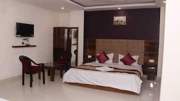 Deluxe Double Room | Free WiFi