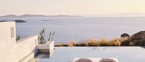 OMEGA 2 Bedrooms Residence with Private Pool & Sea View | Balcony