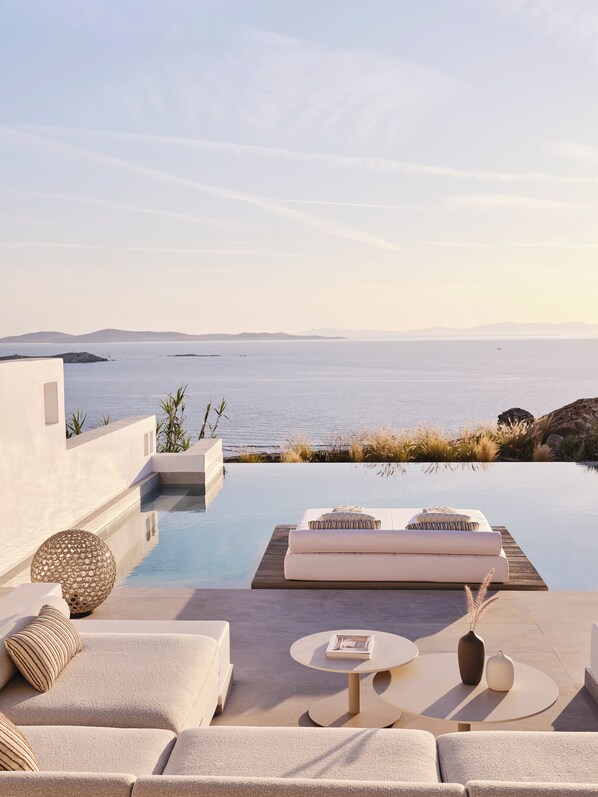 OMEGA 2 Bedrooms Residence with Private Pool & Sea View | Balcony - Deos Mykonos - A Myconian Collection Hotel (Mykonos)