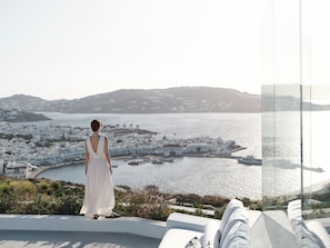 View from property - Deos Mykonos - A Myconian Collection Hotel (Mykonos)
