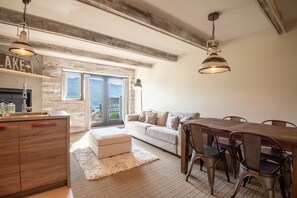 TV connectée, cheminée