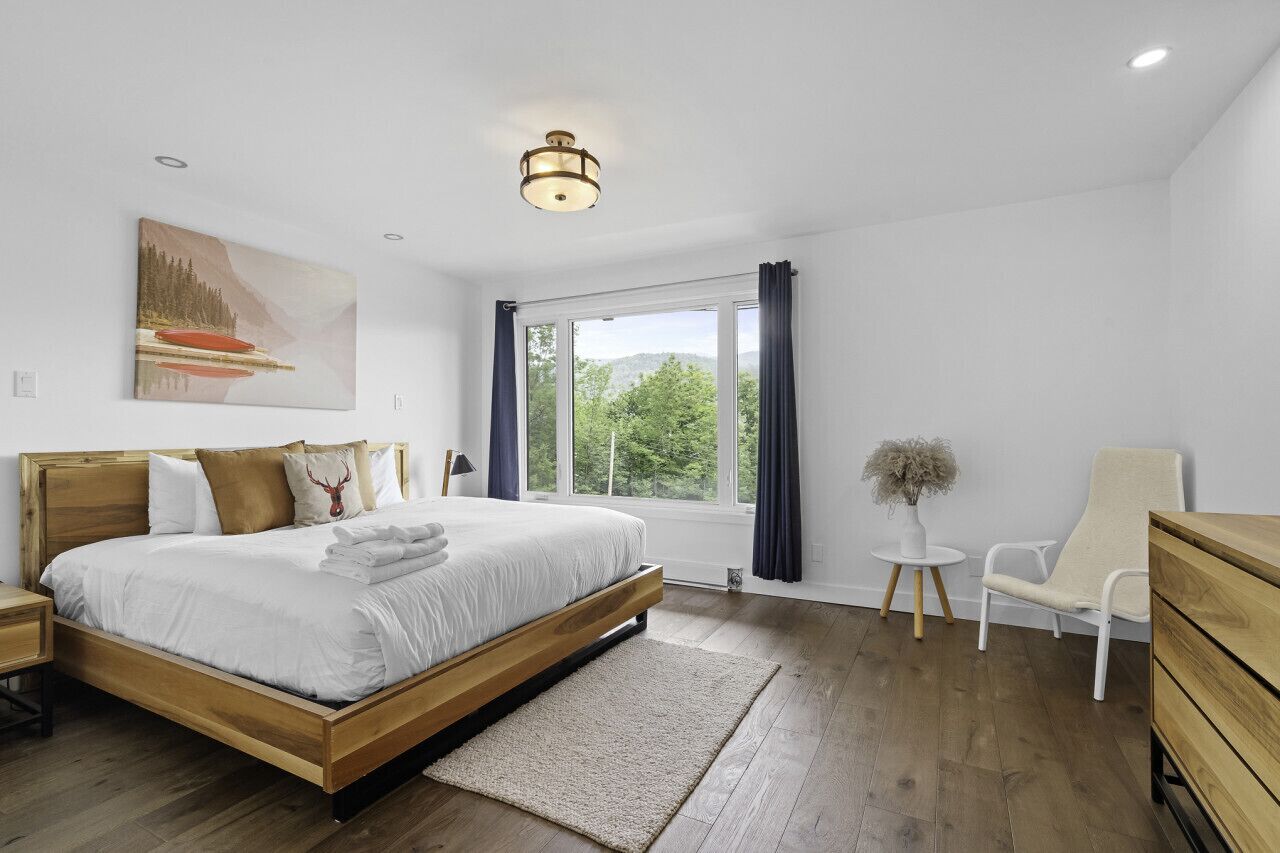 2 habitaciones, tabla de planchar con plancha y wifi gratis 