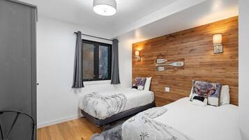 2 bedrooms, desk, iron/ironing board, free WiFi