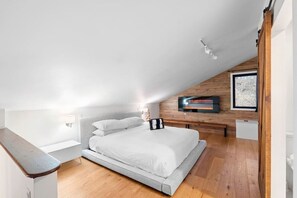 2 Schlafzimmer, Schreibtisch, B ügeleisen/Bügelbrett, kostenloses WLAN