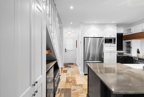 The Mountain View Condo