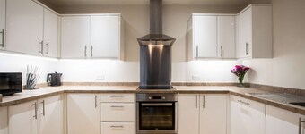 Your Perfect 2BR Apt in the City