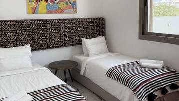 4 soverom, lydisolert, strykejern/-brett og wi-fi