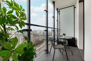 Balcony - Wola Studio Kasprzaka by Renters (Warsaw)