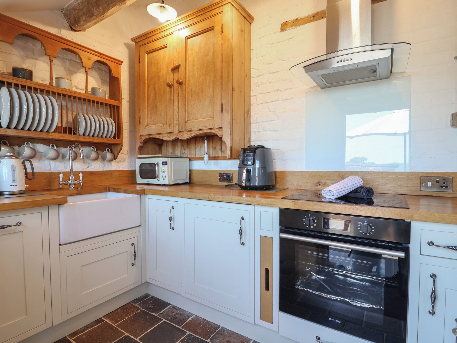 Cottage | Interior
