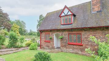 Cottage | Exterior