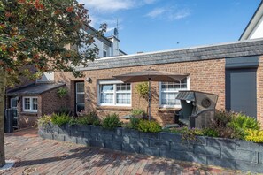 Exterior - Willkommen in Unserer Komfortablen Ferienwohnung im Herzen von Norderney! Diese (Norderney)