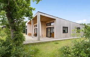 Exterior - 3 bedroom pet friendly home in Glesborg (Glesborg)