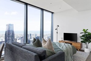 Interior - A 2BR Apt with Amazing City Views, FREE Parking (Melbourne)