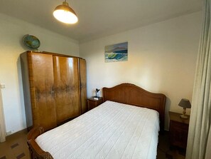 4 bedrooms