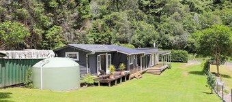 Back of Beyond Cottage | Lake Rotoehu Getaway