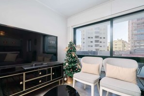 Télévision, espaces bureaux