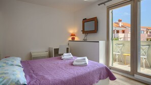 4 Schlafzimmer, Bügeleisen/Bügelbrett, kostenloses WLAN, Bettwäsche