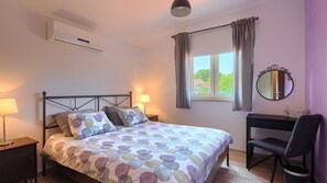 3 bedrooms, iron/ironing board, free WiFi, bed sheets