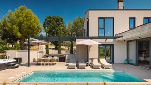 A heated pool - Villa Tia I by Villas Guide (Porec)
