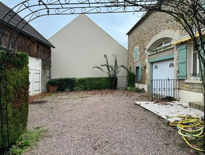 Gîte Barbafeuilles Jolie Maison au Calme, Cuisine Équipée et Wifi Performant