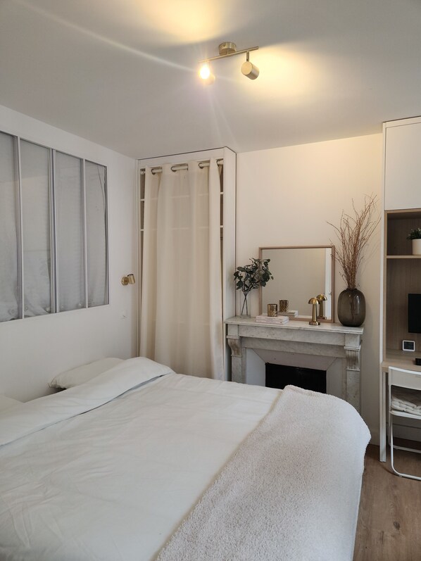 1 bedroom, iron/ironing board, free WiFi, bed sheets