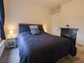 1 chambre, décoration personnalisée, ameublement personnalisé