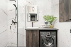 Dusche, Haartrockner